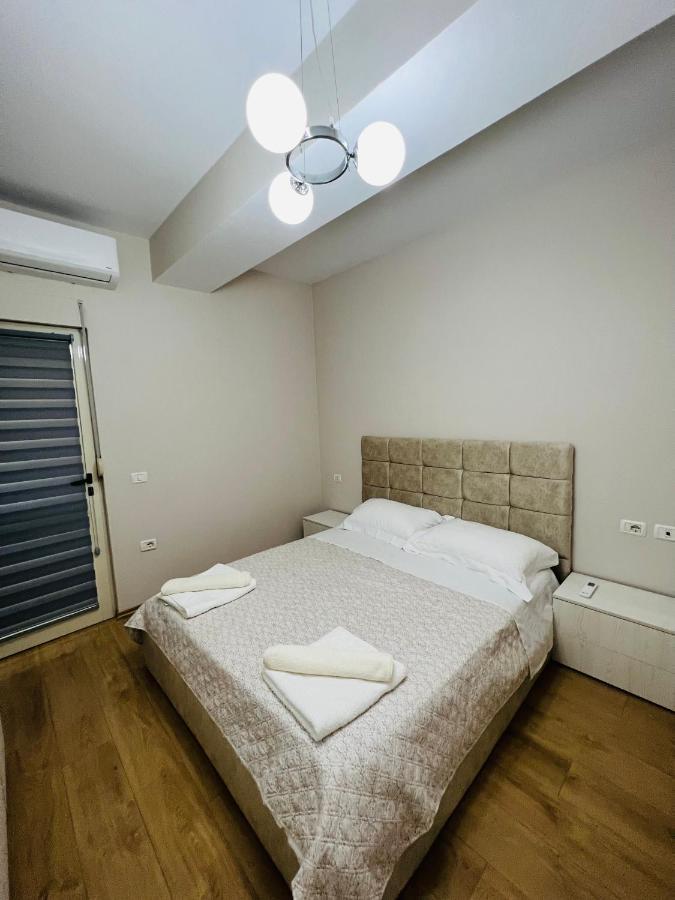 Lovely Apartment, Free Parking Tirana Exterior foto